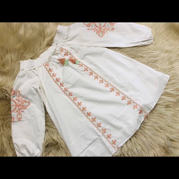 Dress - Picture 1 of 1